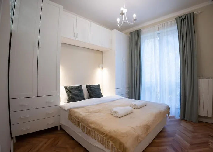 Apartamento Planeta Dos Sonhos - Fast Wi-fi, 1bdr, Centre *