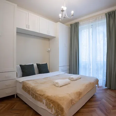 Apartament Planeta Dos Sonhos - Fast Wi-fi, 1bdr, Centre Sofia