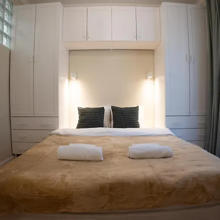 Planeta Dos Sonhos - Fast Wi-fi, 1bdr, Centre Apartamento *