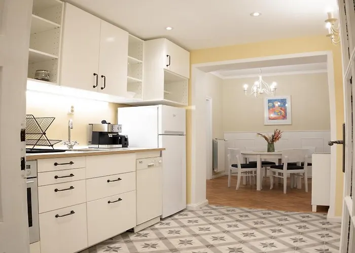 Planeta Dos Sonhos - Fast Wi-fi, 1bdr, Centre * Sofie