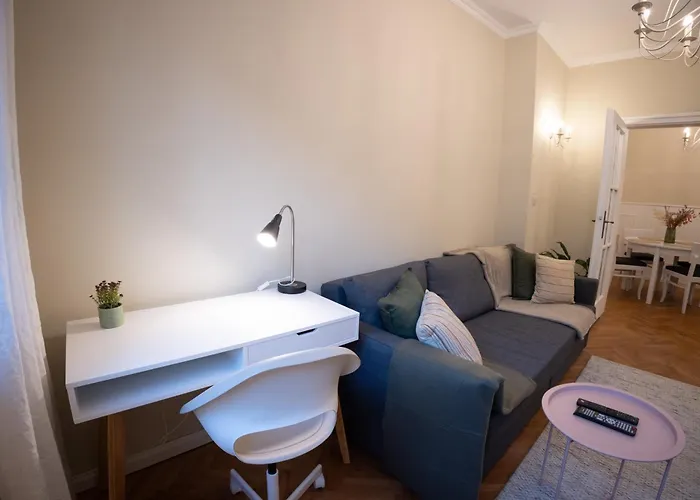 Planeta Dos Sonhos - Fast Wi-fi, 1bdr, Centre Apartmán